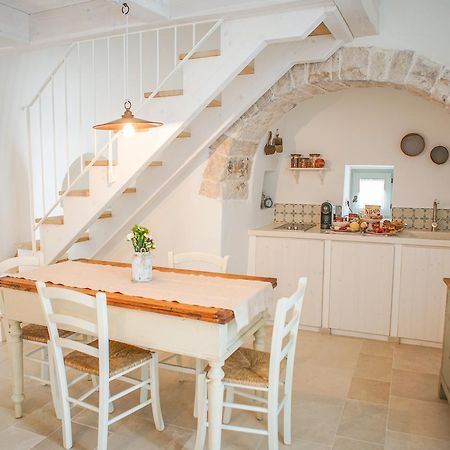 Trullo Essenza-Trulli Antì Charme & Relax Bed & Breakfast Alberobello Exterior foto