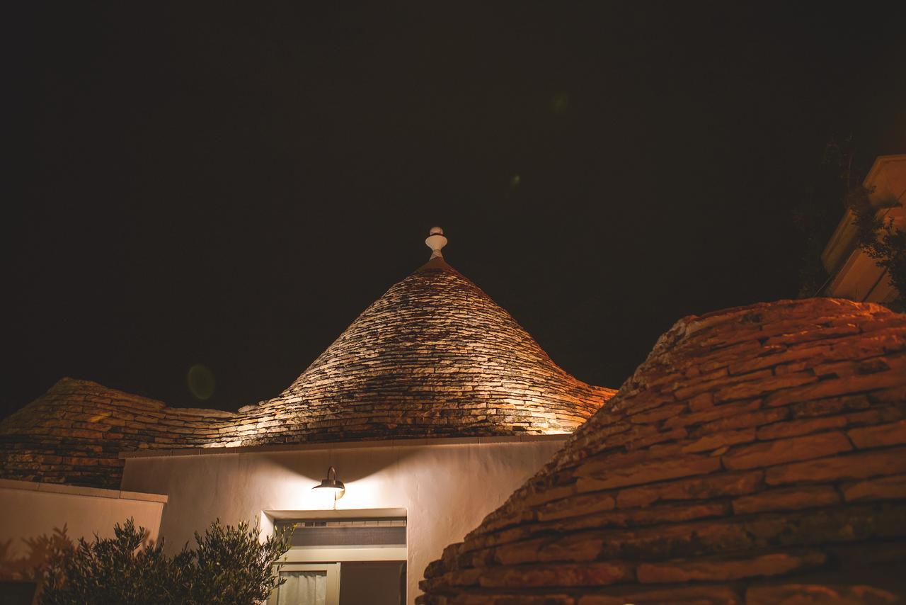 Trullo Essenza-Trulli Antì Charme & Relax Bed & Breakfast Alberobello Exterior foto